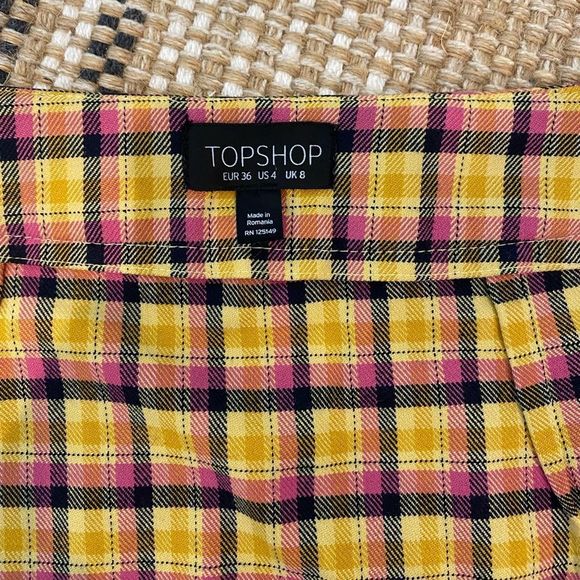 TopShop| Kilt Mini Skirt ( SEEN ON EUPHORIA) - Picture 7 of 8